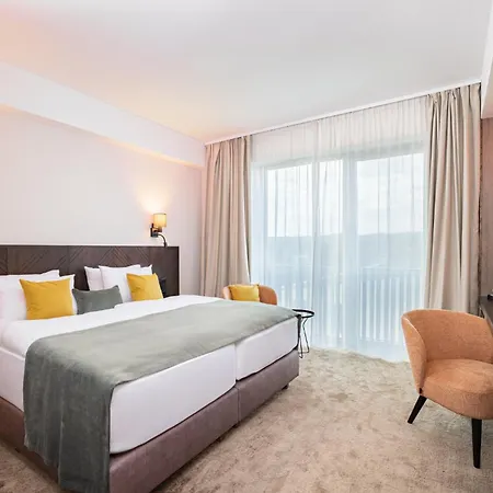 Montello Hotel 4*